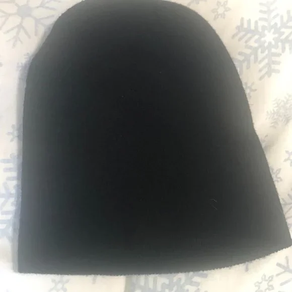 Hat - Picture 1 of 1